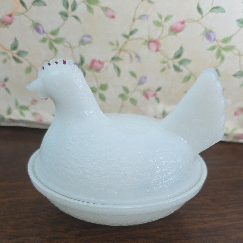 White Glass Hen Dish